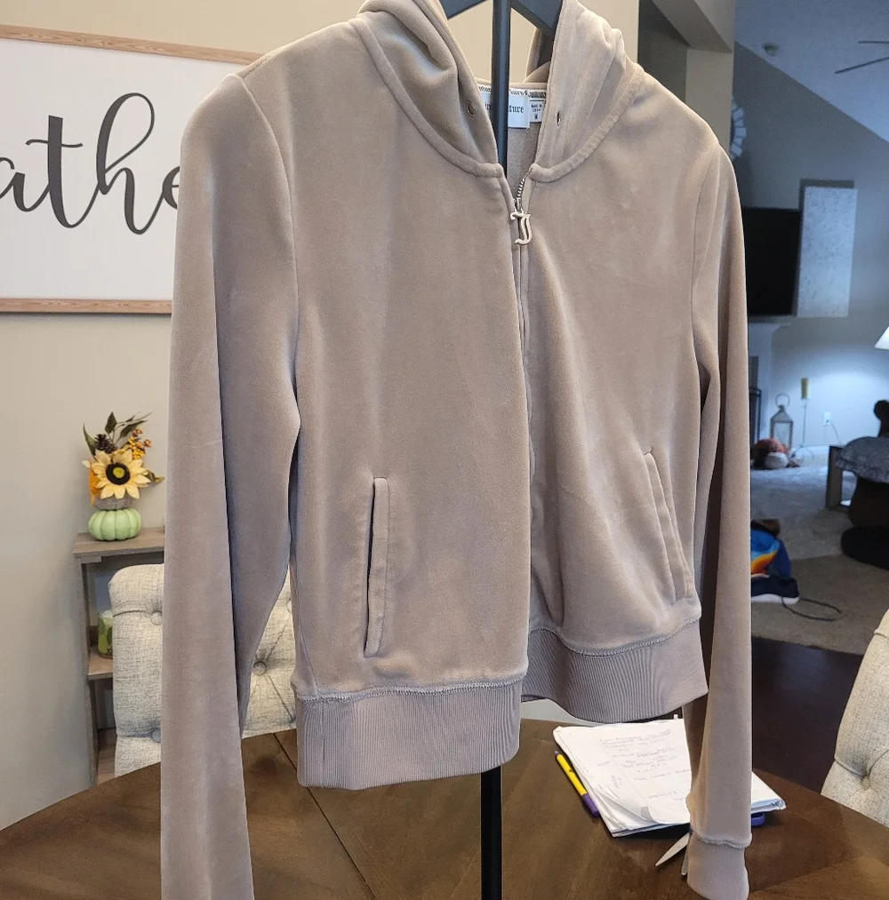 Juicy Couture Beige Velour Hoodie with Rhinestone Logo - Picture 2 of 6